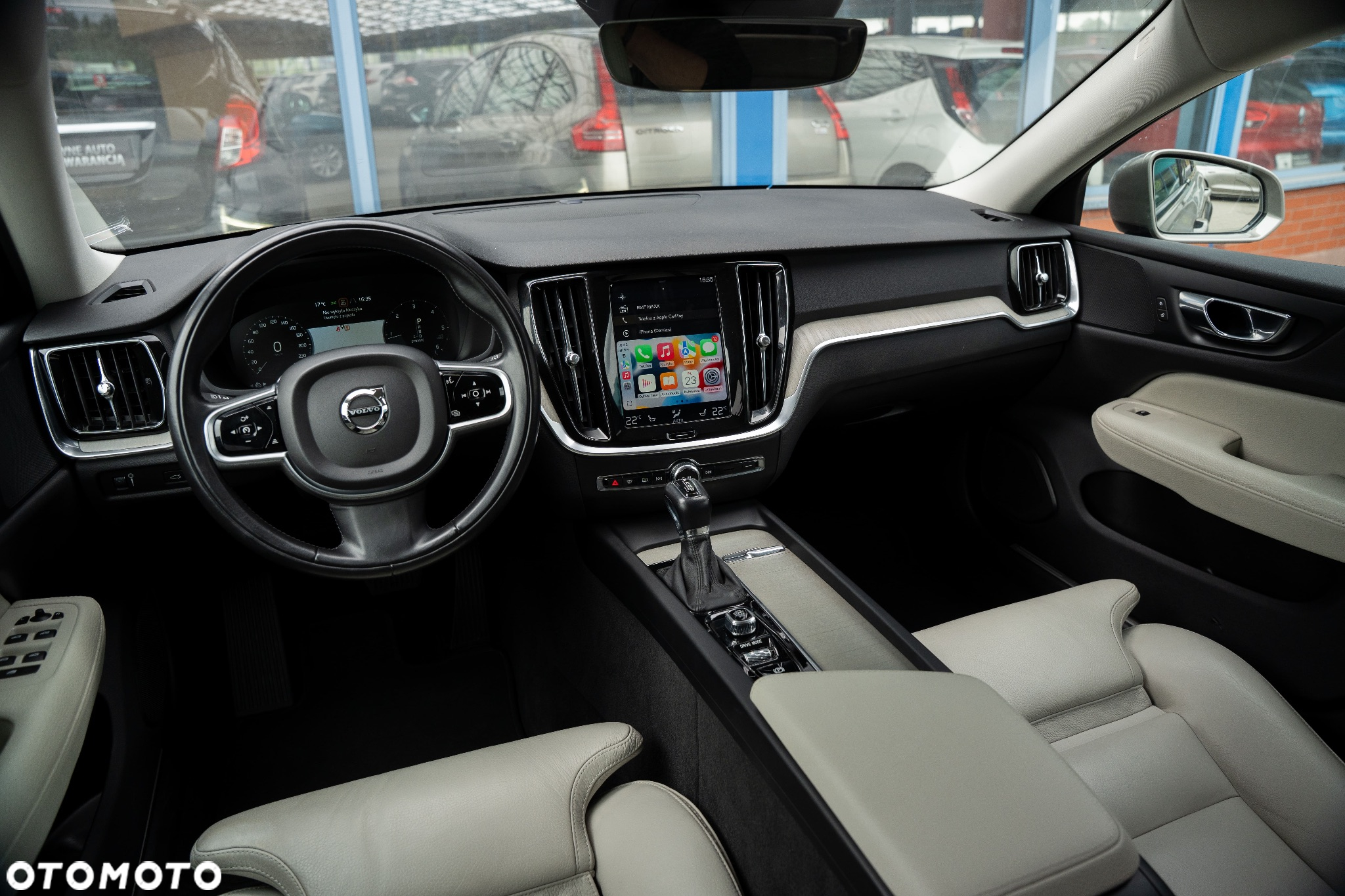 Volvo V60 Cross Country D4 AWD Geartronic Pro - 18