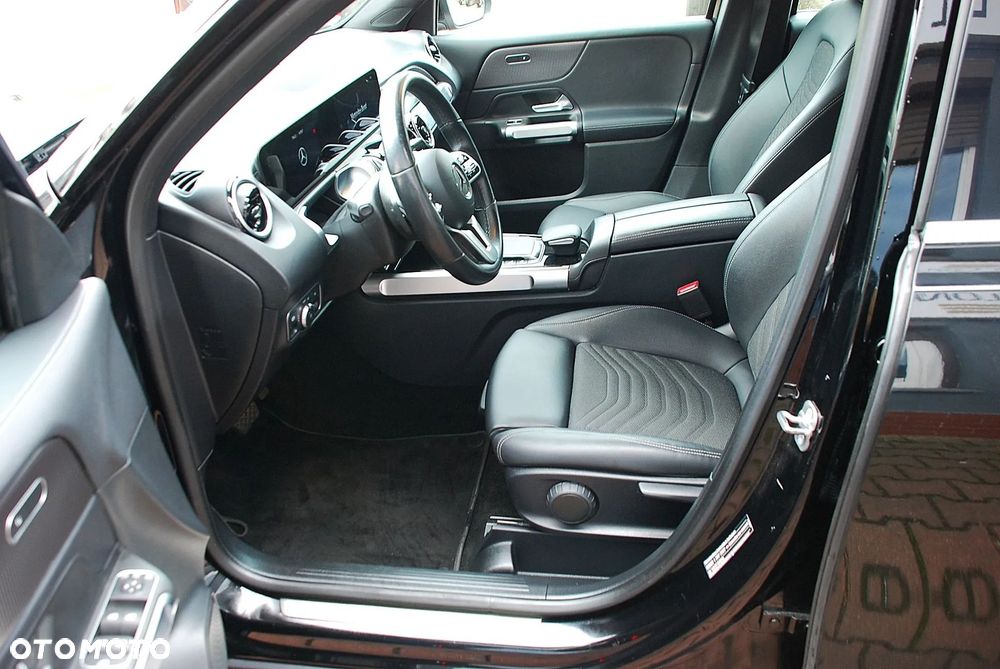 Mercedes-Benz GLB 200 d Progressive 8G-DCT - 9