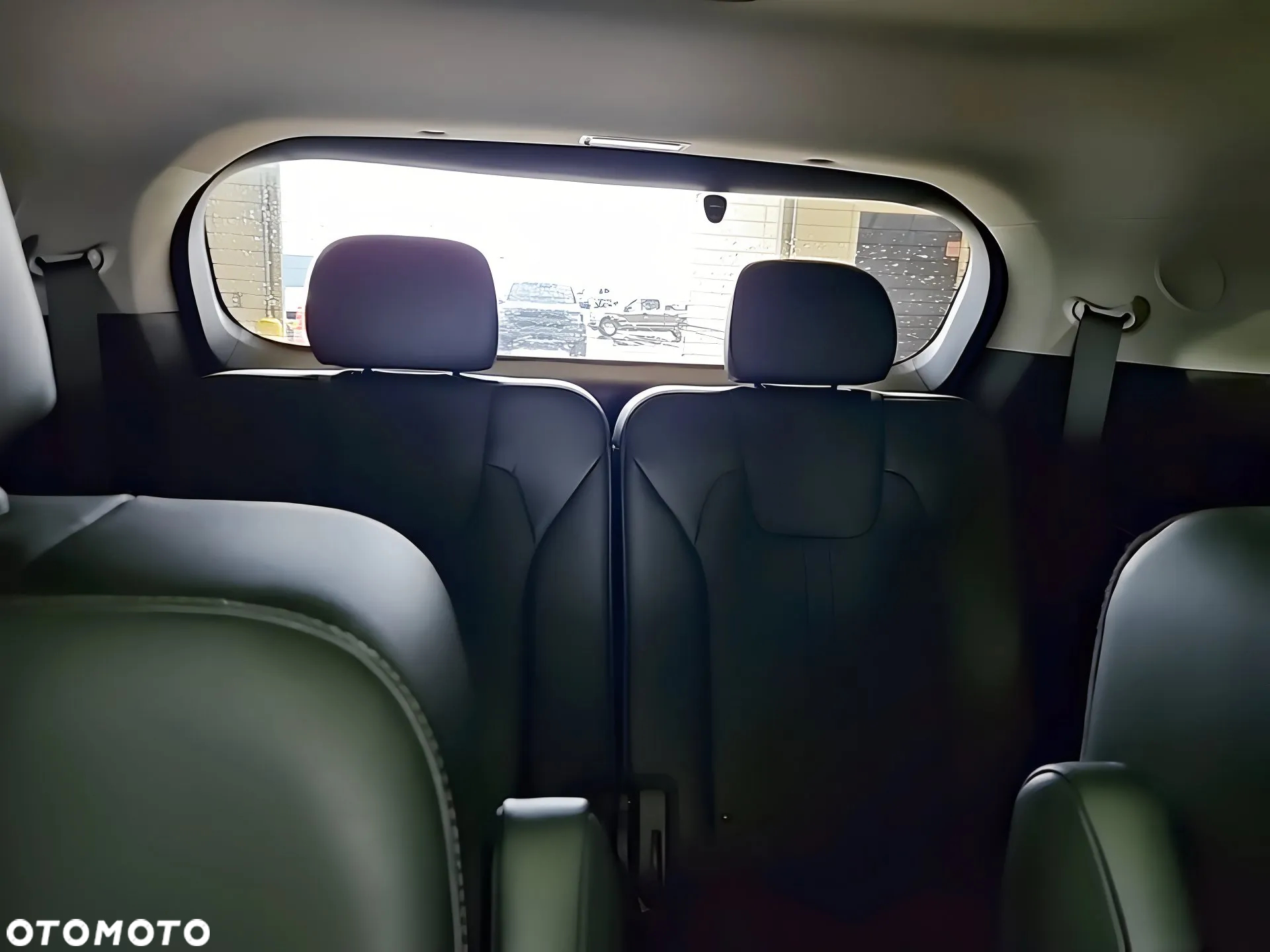 Kia Sorento - 10