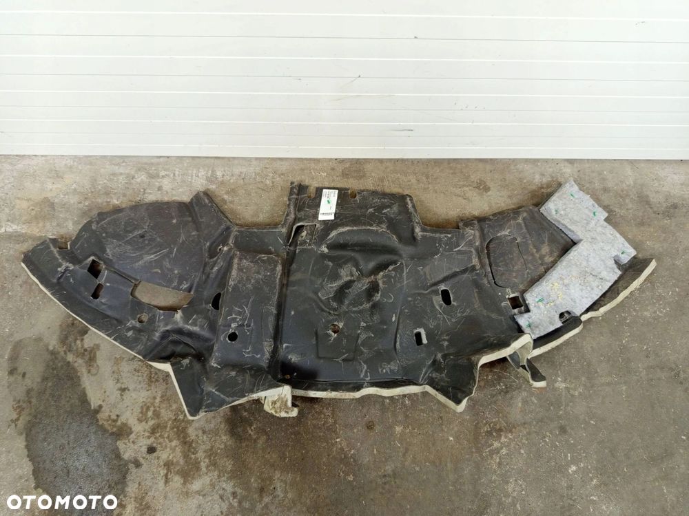 Wygłuszenie bagażnika Tył strona lewa AUDI Q8 RSQ8 SQ8 4M8863813 - 2