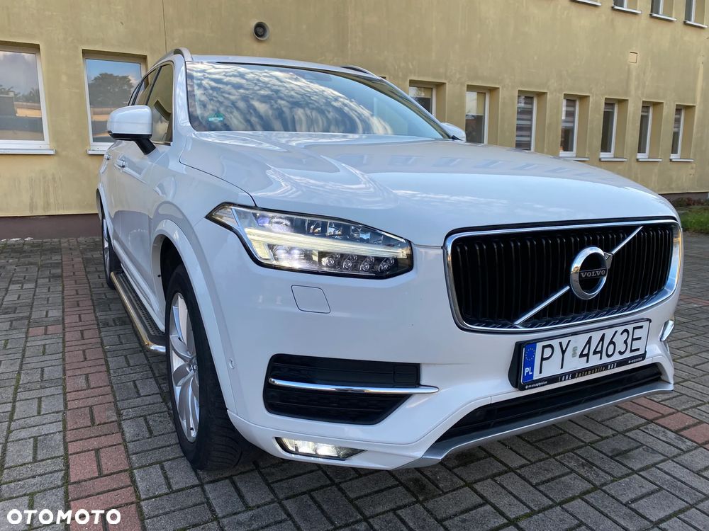Volvo XC 90 D5 AWD Geartronic Momentum - 1