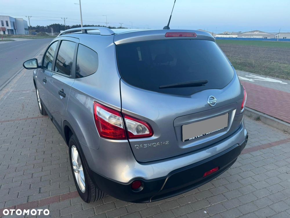 Nissan Qashqai+2 2.0 Visia - 21