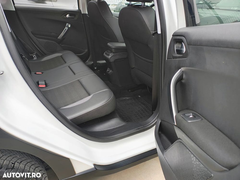 Peugeot 2008 PureTech 130 GPF Stop&Start Allure - 20