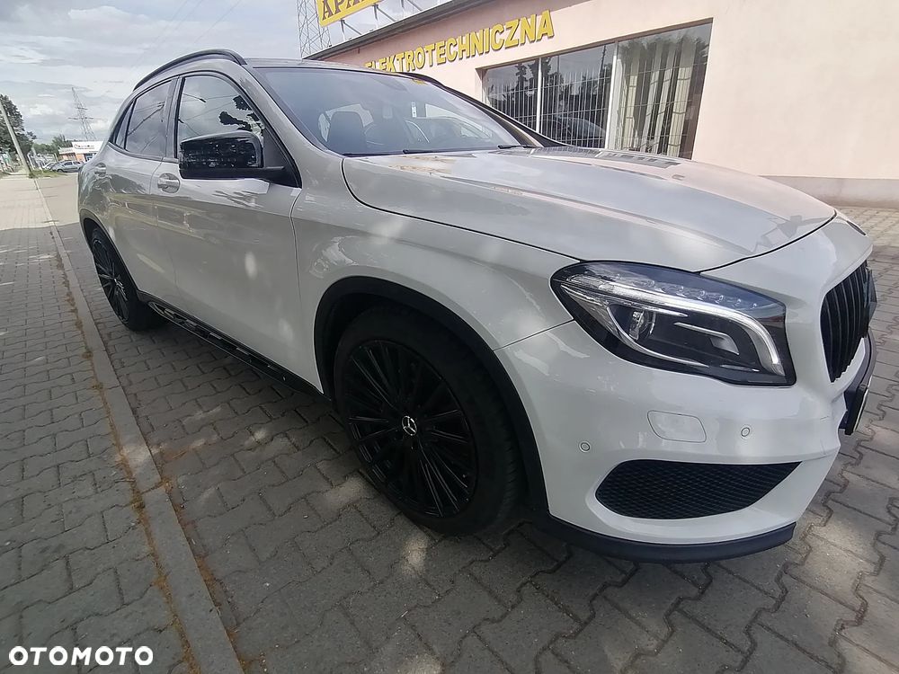 Mercedes-Benz GLA 220 CDI 4-Matic - 5