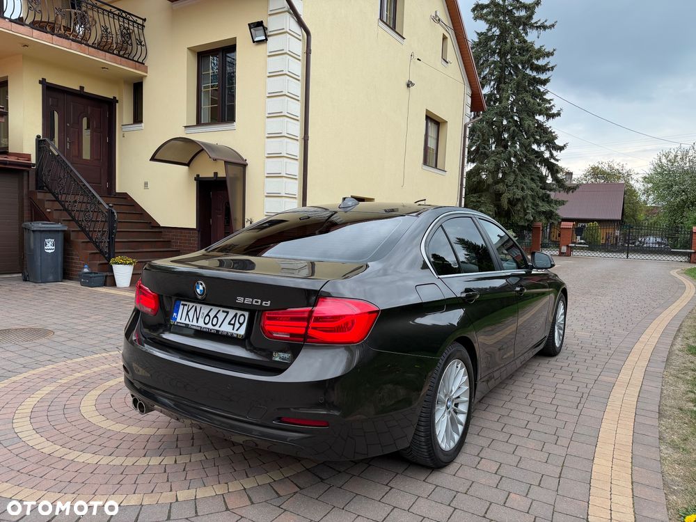 BMW Seria 3 320d Efficient Dynamic Edition Blue Performan Luxury Line - 14