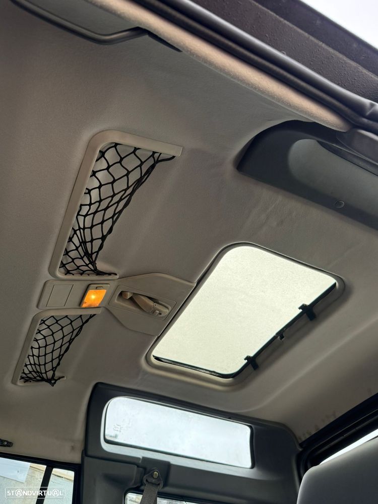 Land Rover Discovery 2.5 TDi - 26