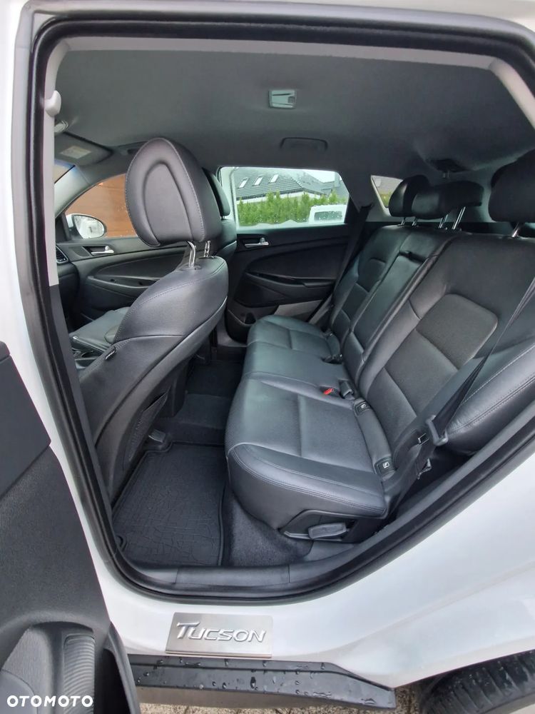 Hyundai Tucson blue 1.7 CRDi 2WD Passion Plus - 13