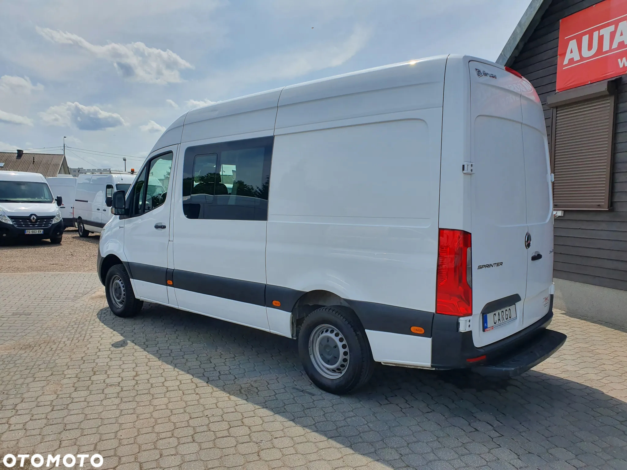 Mercedes-Benz SPRINTER - 5