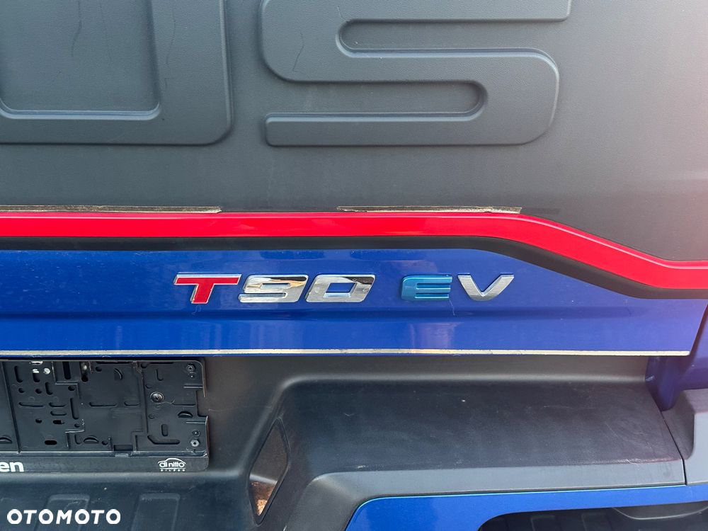 Maxus T90 EV - 6