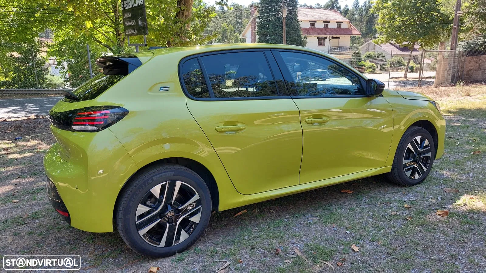 Peugeot e-208 50 kWh Style - 11