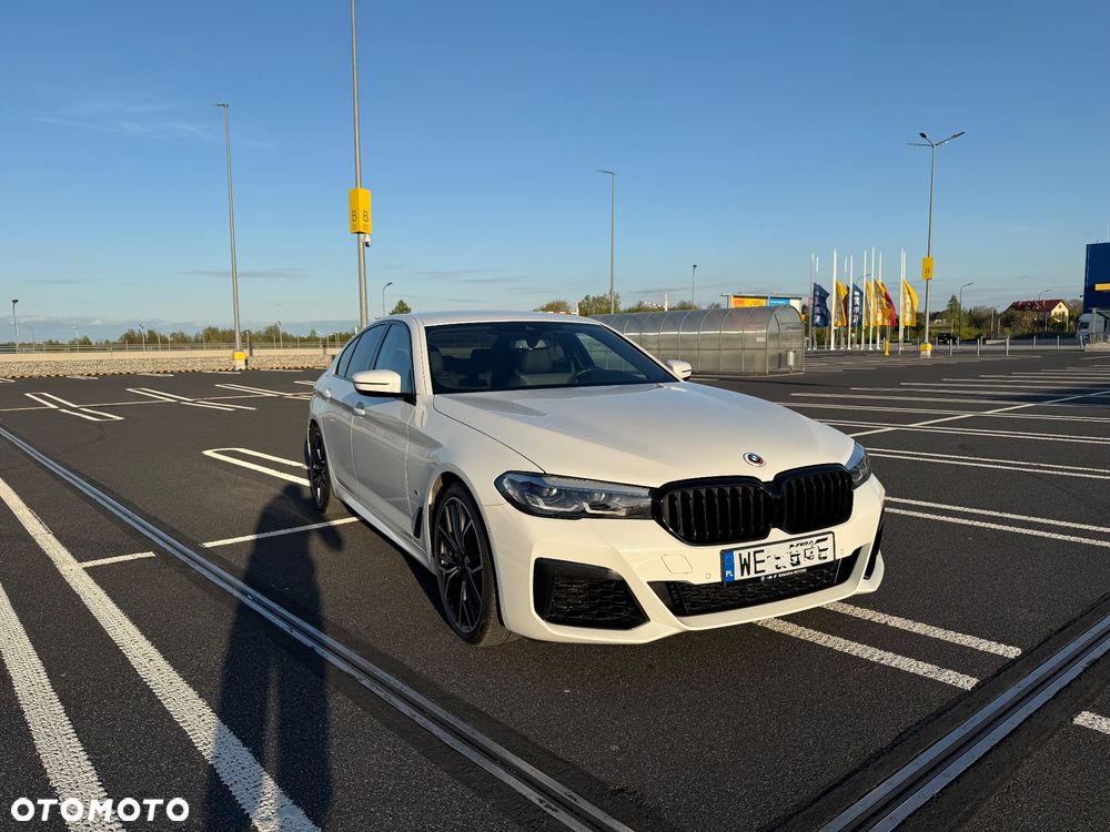 BMW Seria 5 540i xDrive mHEV M Sport sport - 4