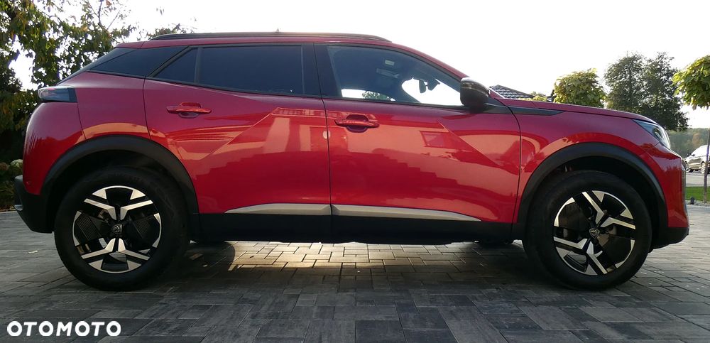 Peugeot 2008 1.2 PureTech Allure S&S EAT8 - 28