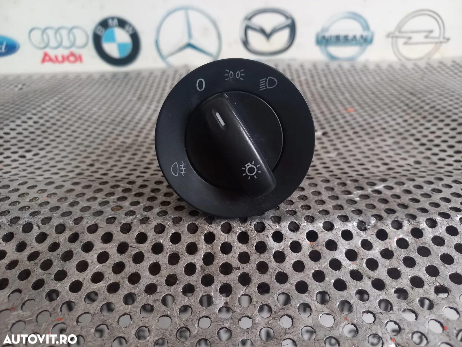 Bloc Lumini Vw Golf 5 Jetta Caddy Passat Touran Cod 1KBB - 2