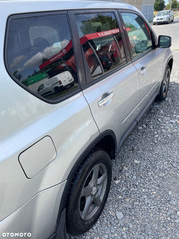 Nissan X-Trail 2.0 dCi XE - 9