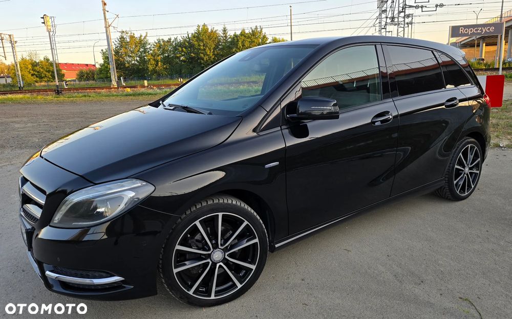 Mercedes-Benz Klasa B 200 BlueEFFICIENCY Edition 1 - 13