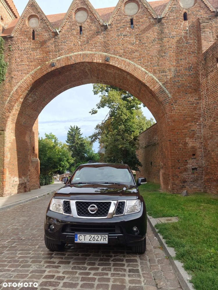 Nissan Pathfinder 2.5 D SE EU5 - 16