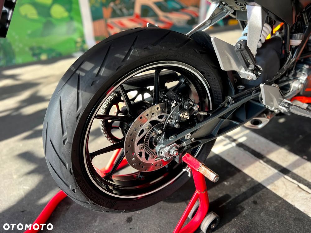 KTM Duke - 10