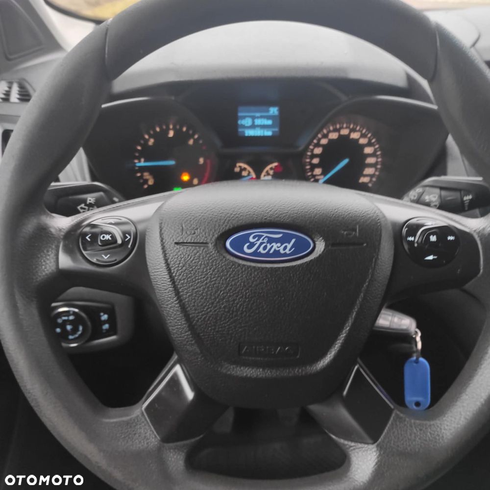 Ford Transit Connect - 9