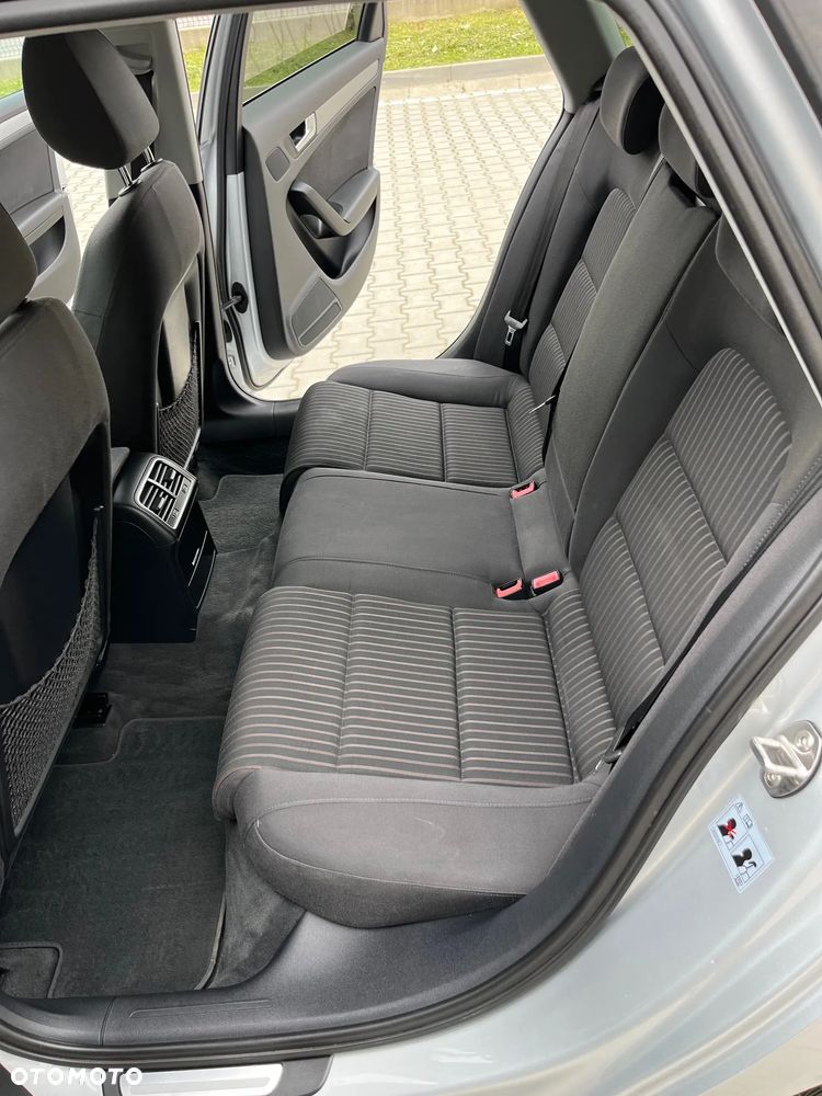 Audi A4 Avant 2.0 TDI Limited Edition Multitr - 13