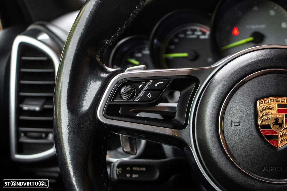 Porsche Cayenne S E-Hybrid - 14