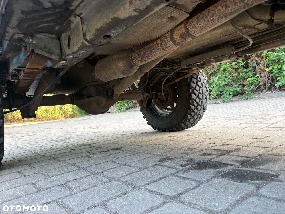 Jeep Cherokee 4.0 - 8