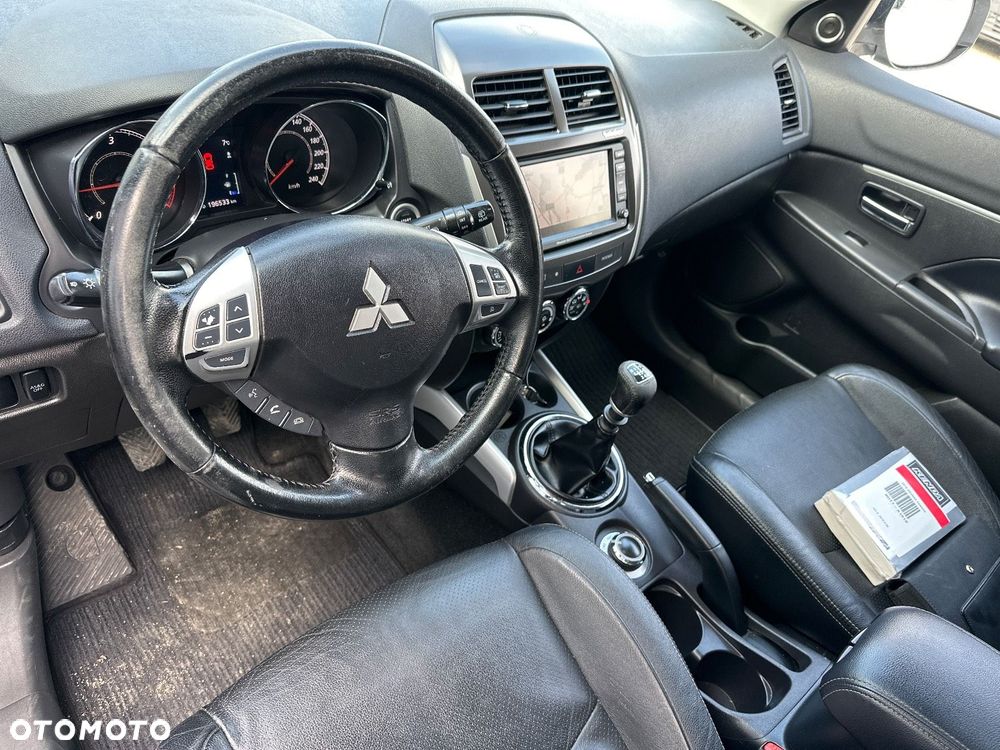 Mitsubishi ASX 1.8 DID Instyle NAVI 4WD AS&G - 12