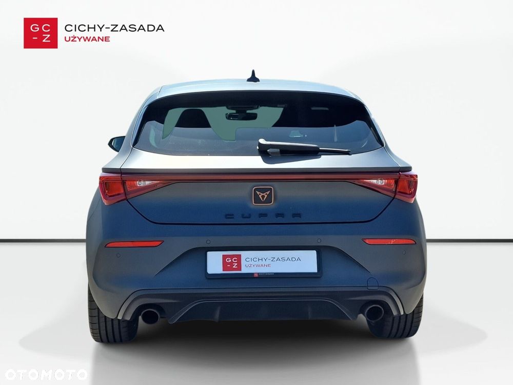 Cupra Leon 2.0 TSI VZ DSG - 4