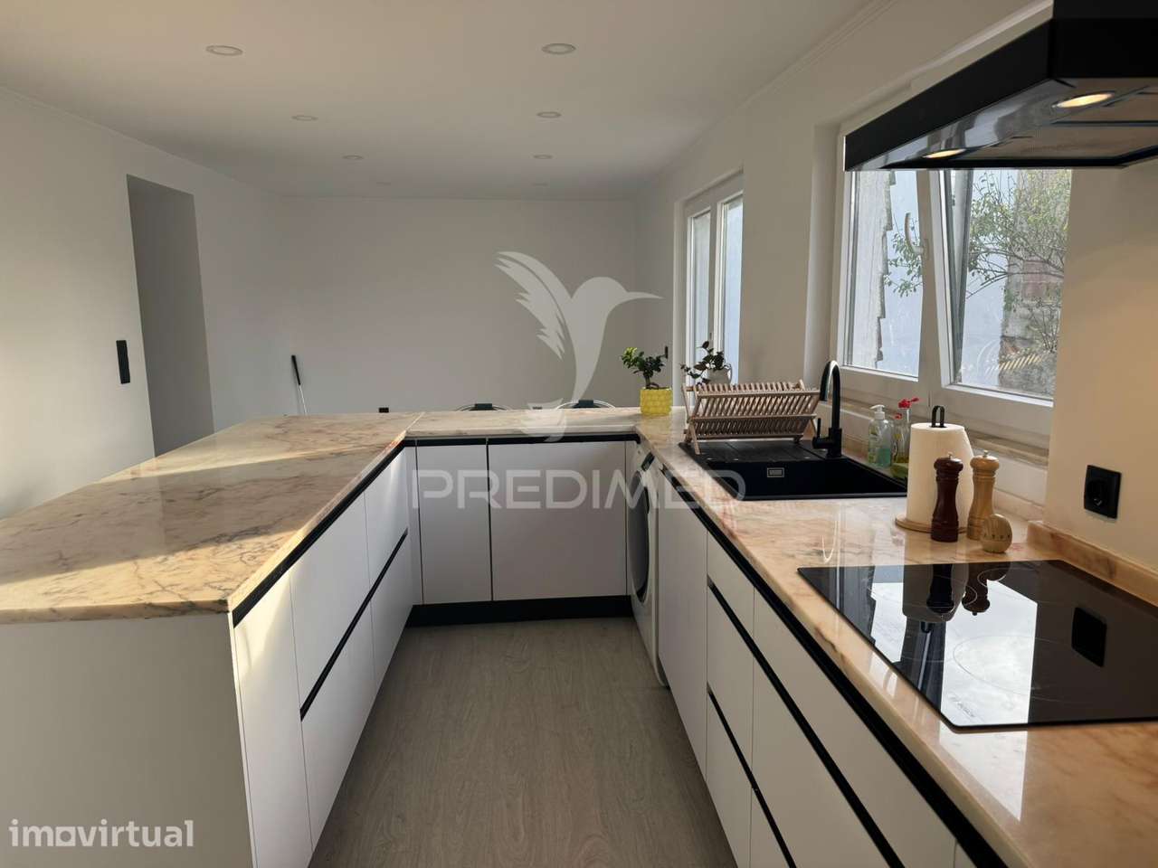 Moradia T3 remodelada em S. Tiago dos Velhos - Grande imagem: 5/20