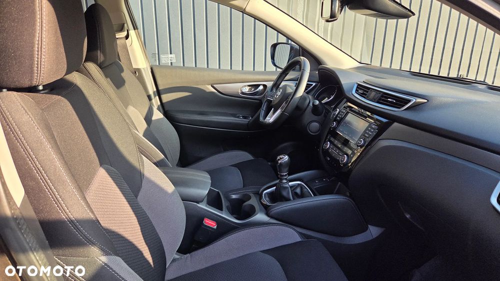 Nissan Qashqai 1.5 dCi N-CONNECTA - 13