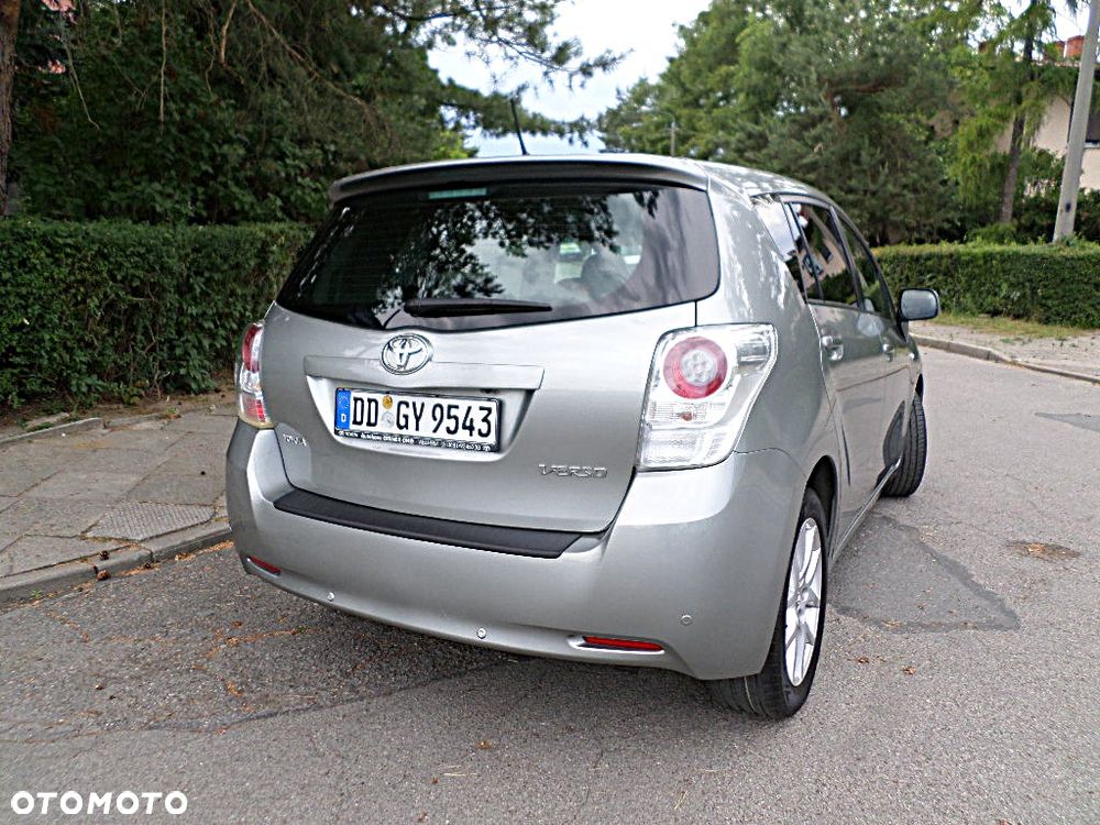 Toyota Verso 1.8 5-Sitzer Executive - 4
