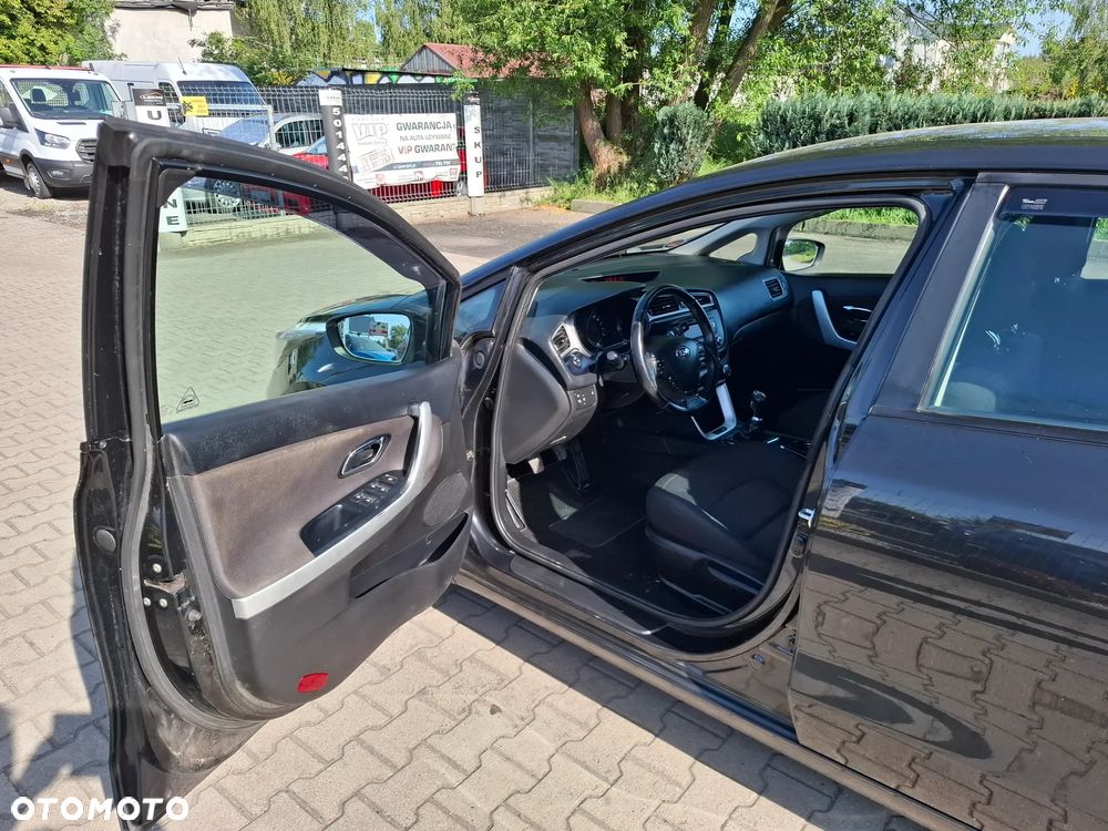 Kia Ceed 1.4 M - 10