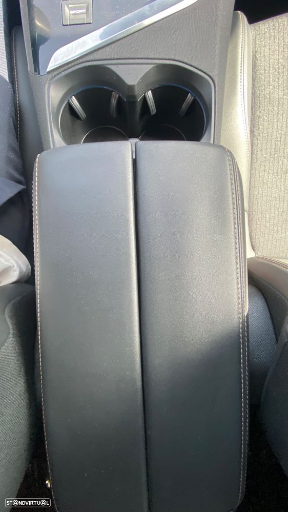 Peugeot 5008 1.5 BlueHDi GT Line EAT8 - 57