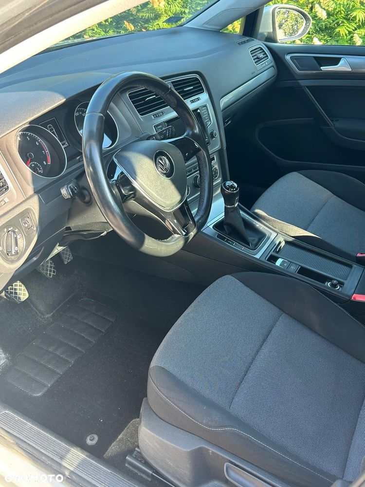 Volkswagen Golf 1.2 TSI BMT Comfortline - 6