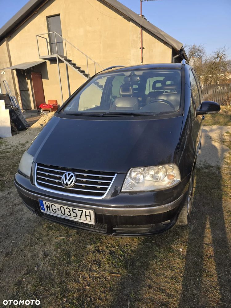 Volkswagen Sharan 1.9 TDI Highline - 2