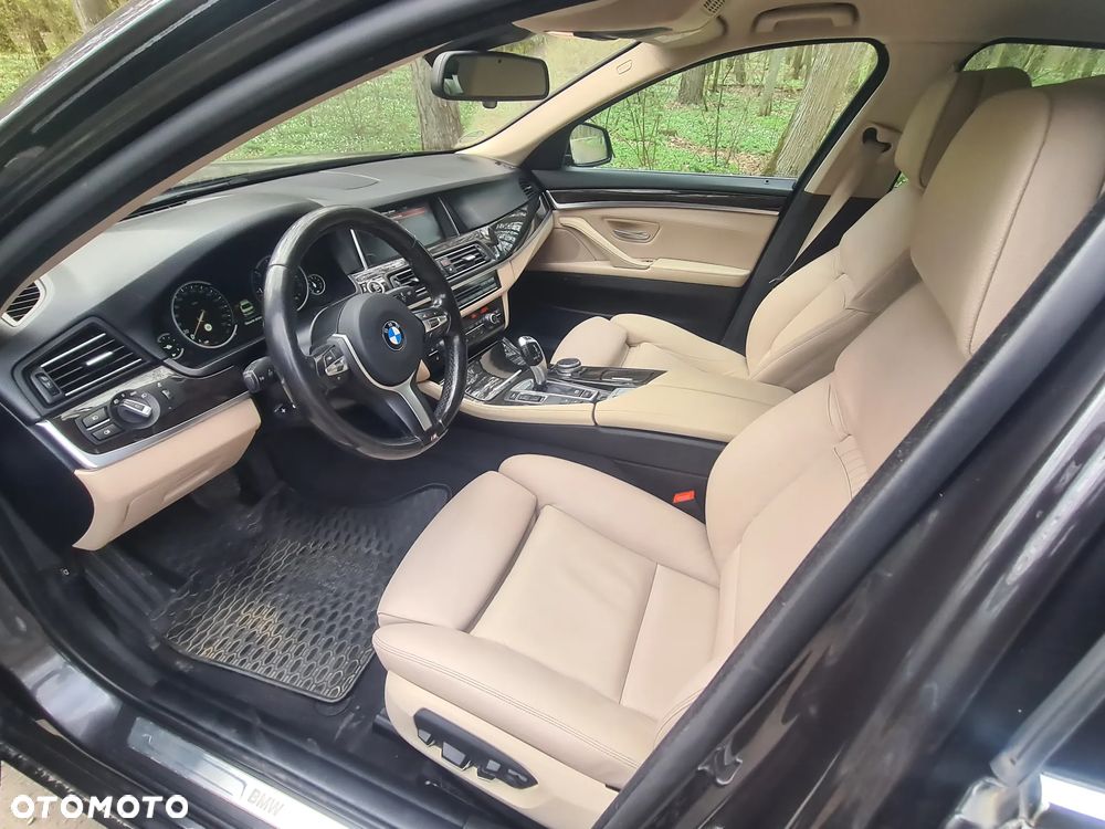 BMW Seria 5 520d xDrive Luxury Line - 10