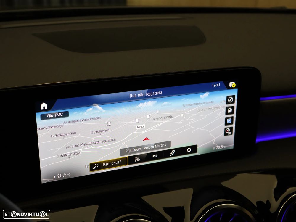 Mercedes-Benz A 180 7G-DCT AMG Line - 21