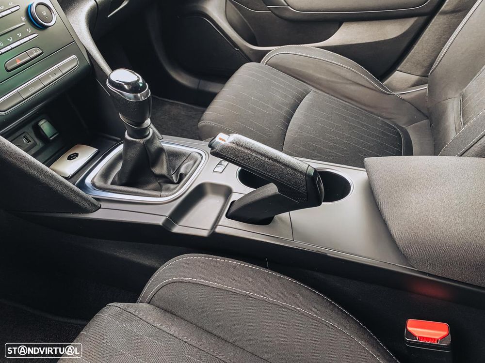 Renault Mégane Sport Tourer 1.5 Blue dCi Limited J17 - 11