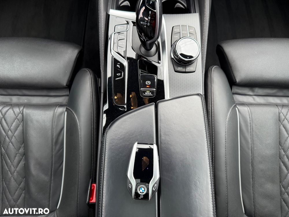 BMW M5 M550i xDrive Aut. - 29