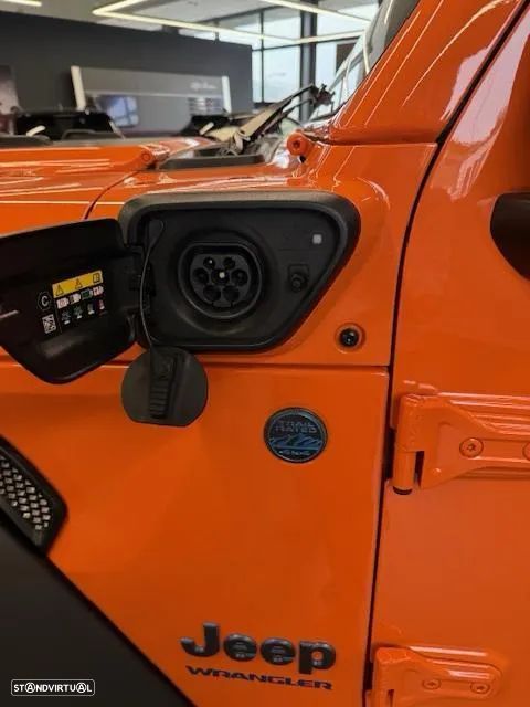 Jeep Wrangler Unlimited 2.0 TG 4xe 80º Aniversário - 19