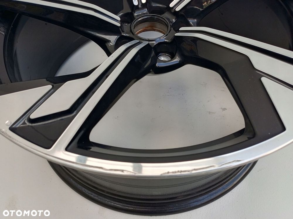 AUDI RS4 B9 RS5 F5 8W6 FELGA ALUMINIOWA 9.0" X 20" 5X112 ET 22 8W0601025DR - 7