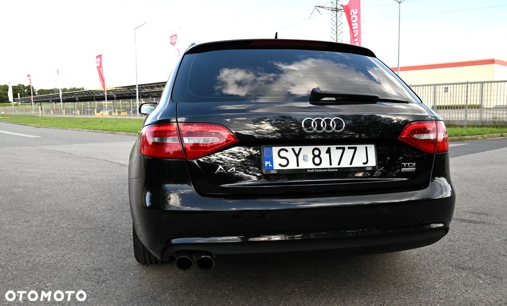 Audi A4 Avant 2.0 TDI ultra - 12