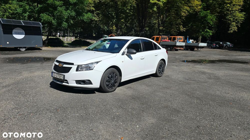 Chevrolet Cruze 2.0 VDCi LS+ - 1