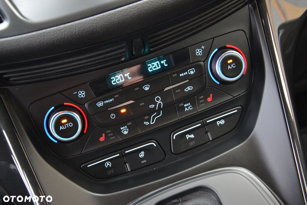 Ford Kuga 1.5 EcoBoost 4x4 ST-Line - 22