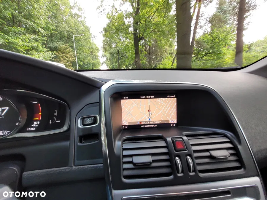 Volvo XC 60 - 32