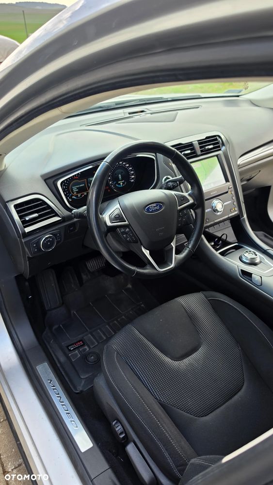 Ford Mondeo 2.0 EcoBlue Allrad Titanium - 23