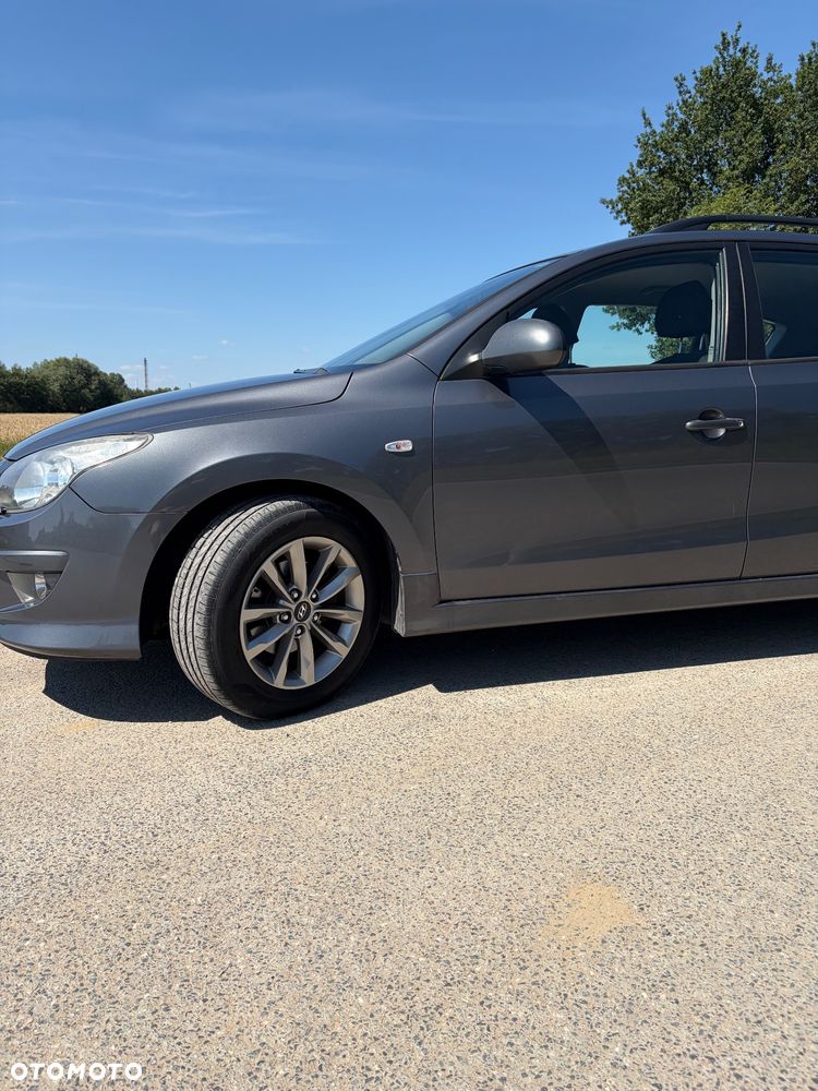 Hyundai i30 1.4 Base EU5 - 4