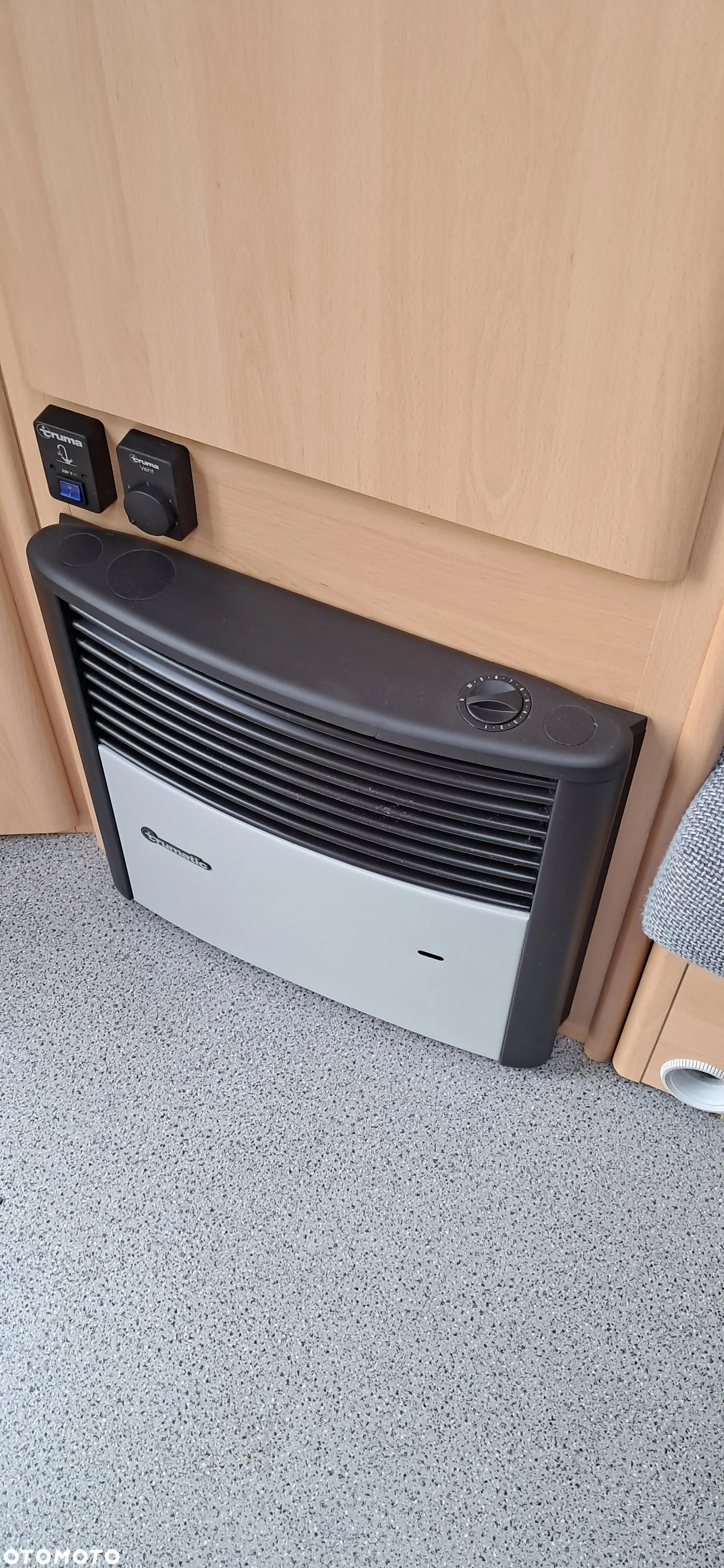 Dethleffs 440 DB - 12