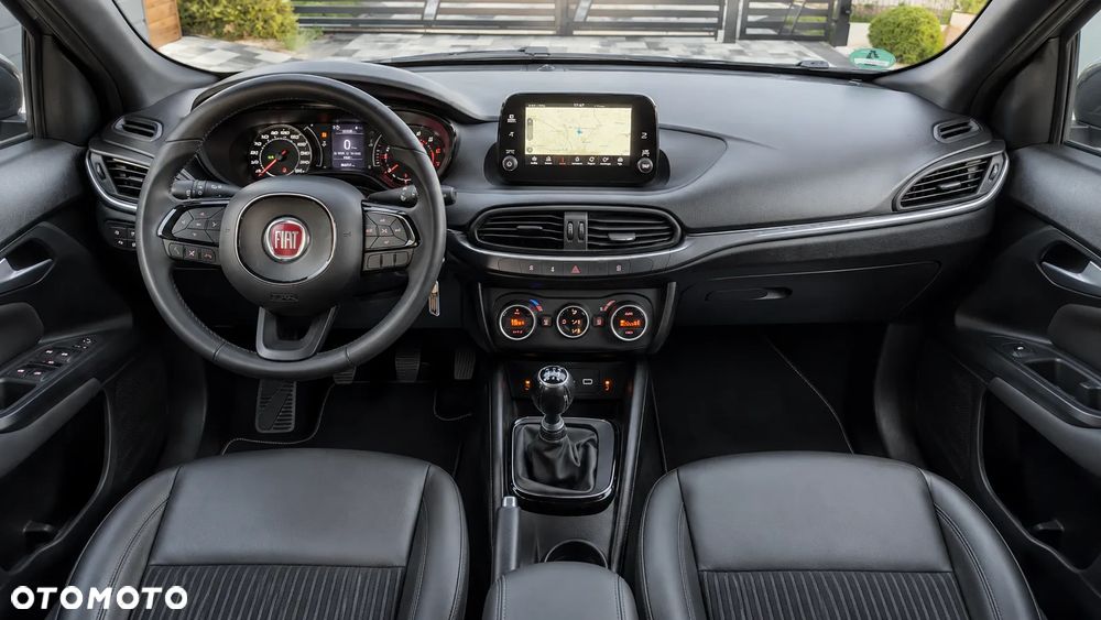 Fiat Tipo 1.4 T-Jet 16v S-Design - 11