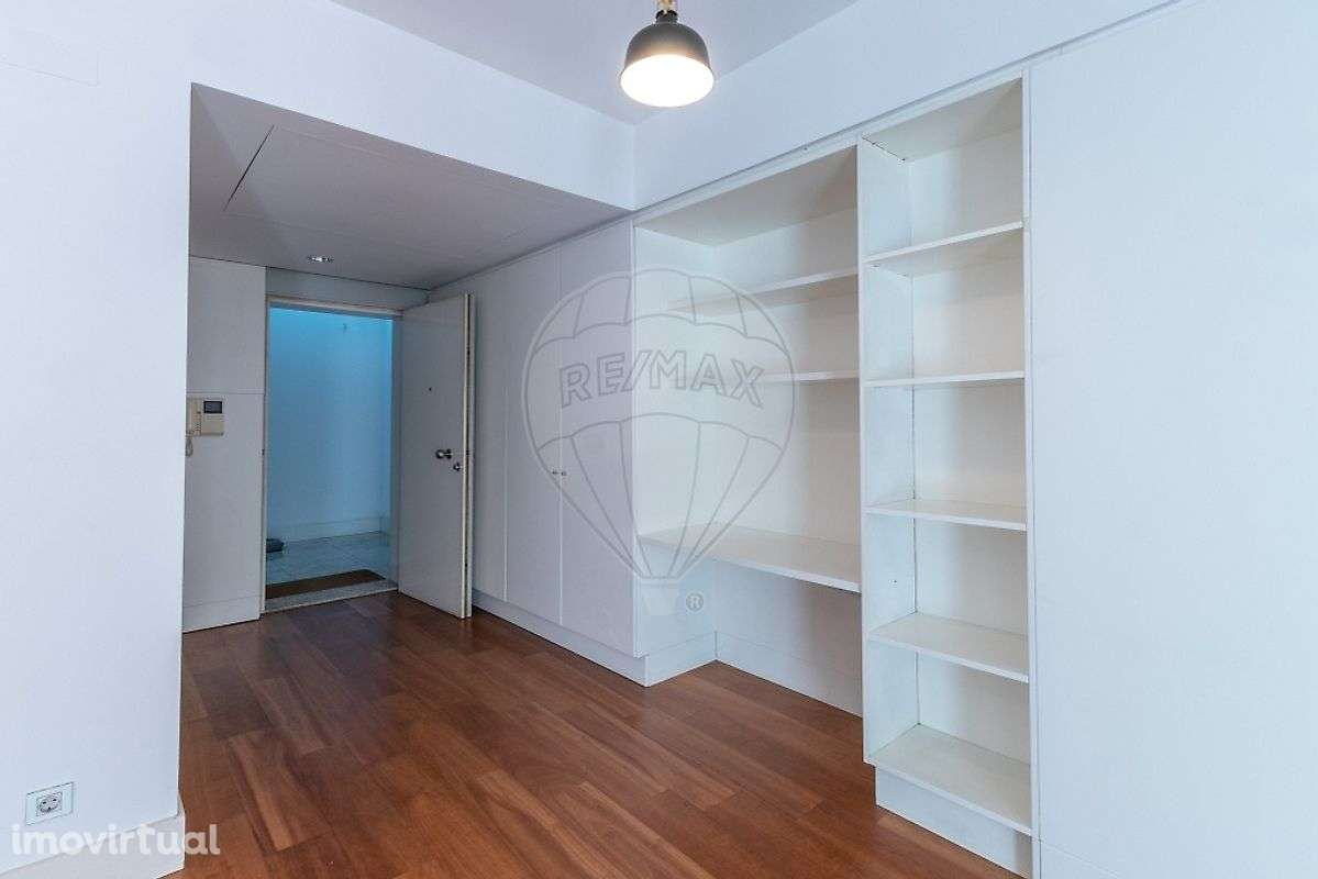 Apartamento T0 para venda - Grande imagem: 2/24