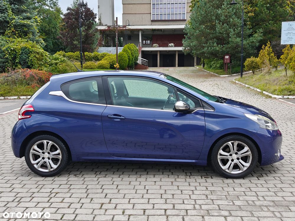 Peugeot 208 1.4 VTi Allure - 5